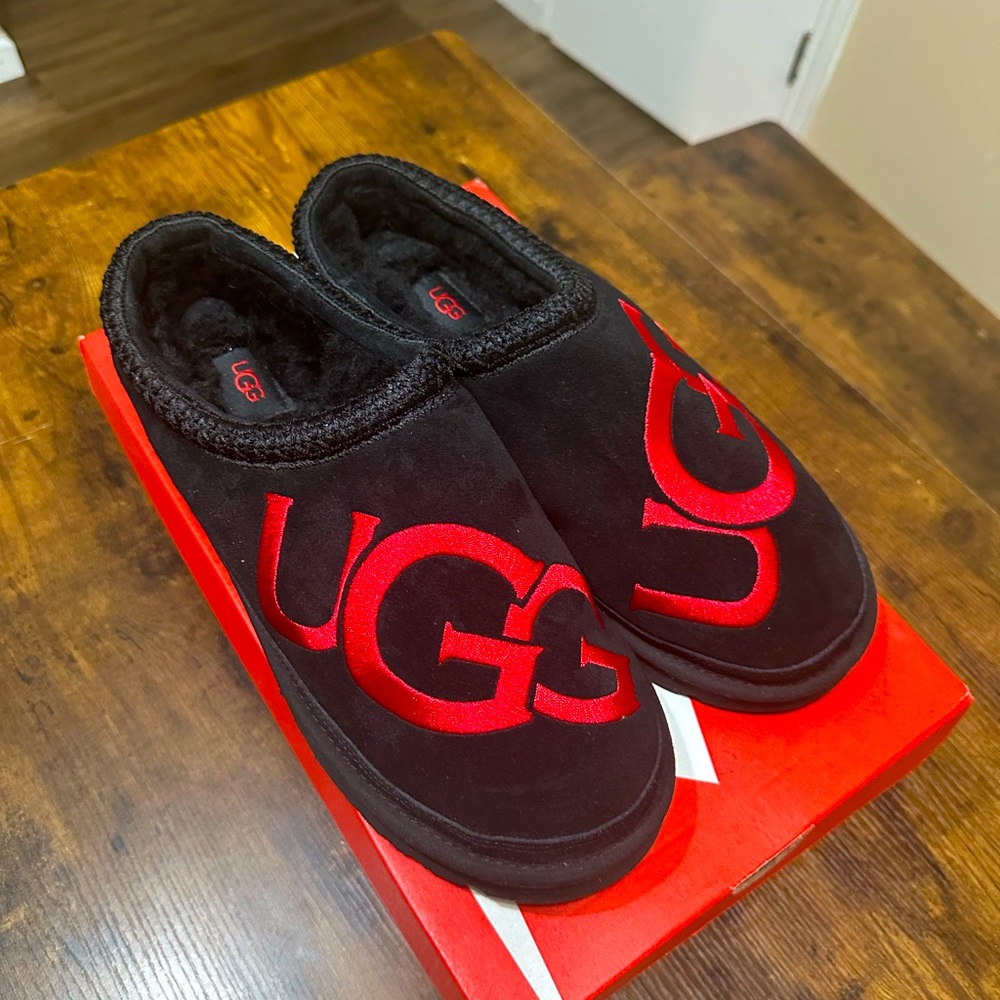 UGG Black and Red Logo Slip-On Loafers